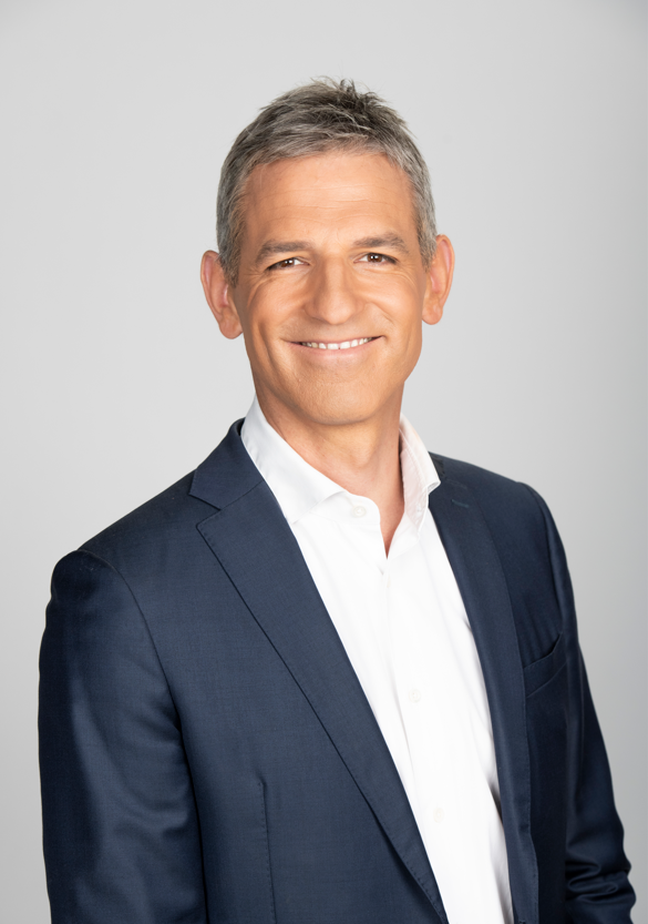 dans-la-place-en-direct-de-bonneval-francetvpro-fr